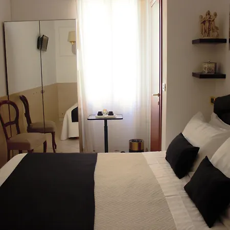 Citta Eterna Πανσιόν 4*