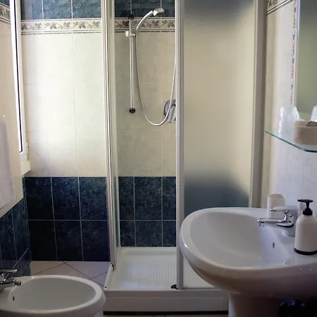 Citta Eterna Πανσιόν 4*