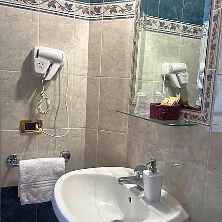 Pensionat Citta Eterna 4*