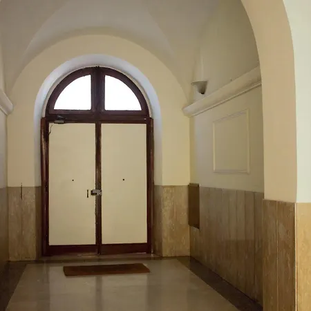 Pensión Citta Eterna 2*