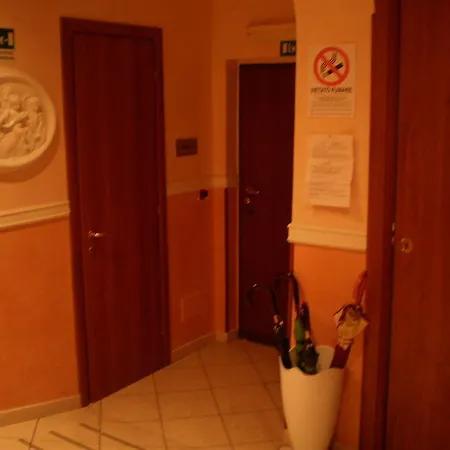 Guest house Citta Eterna 4*