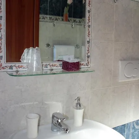 Citta Eterna 招待所 4*